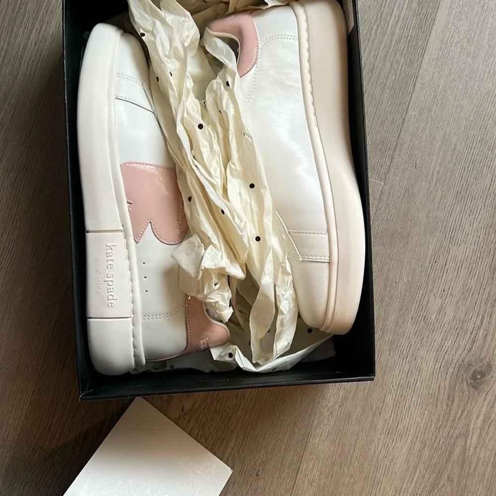 Kate Spade White and Pink leather  Sneakers - Picture 6 of 6